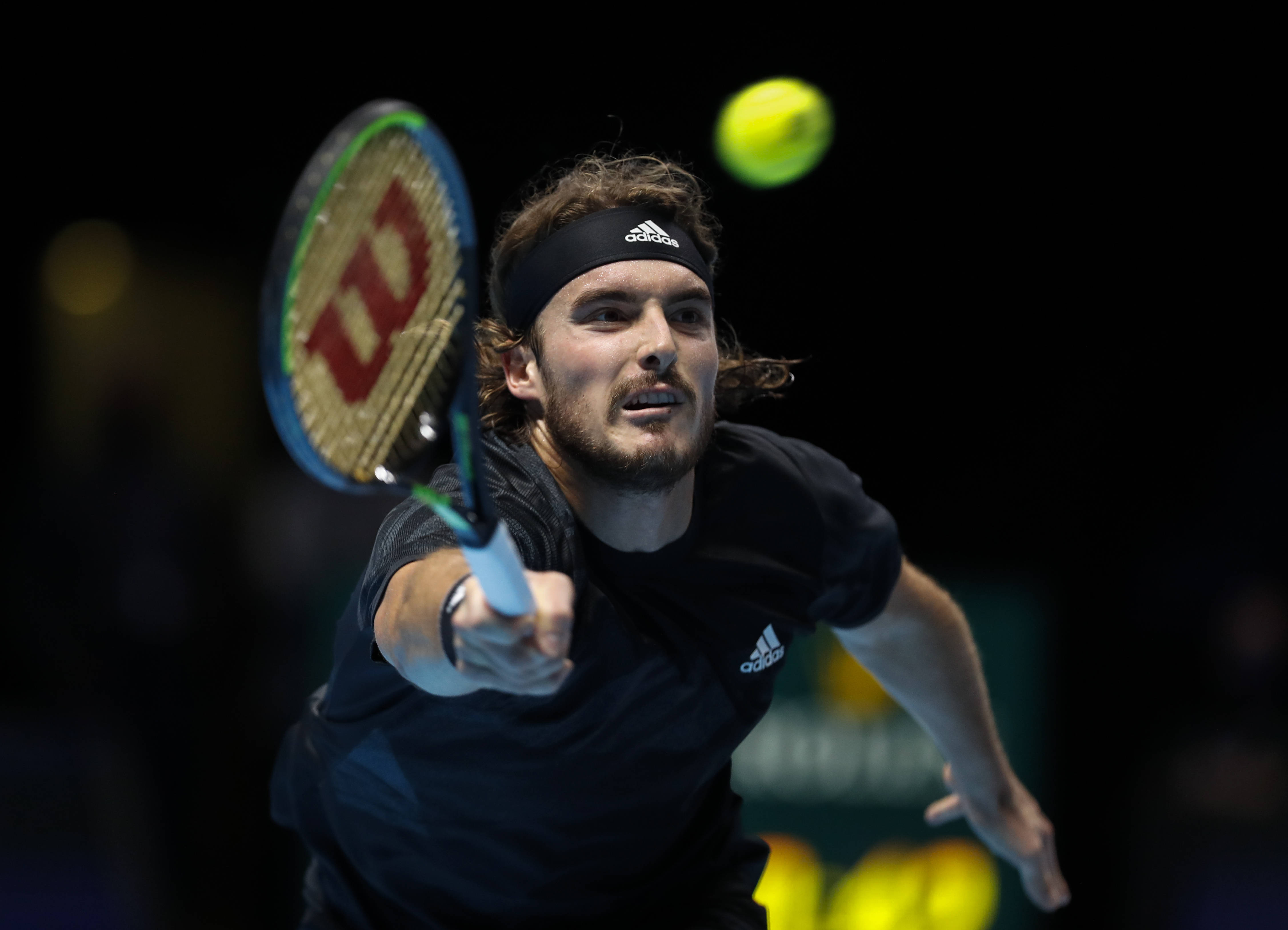 澳网鏖战ATP总决赛，西西帕斯关键制胜