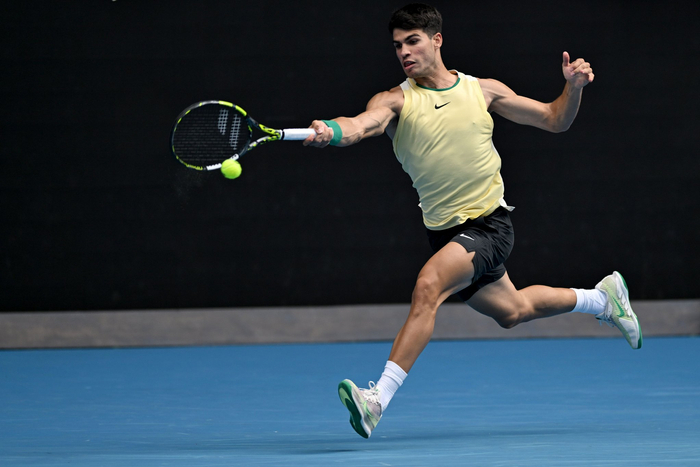 法网逆转澳网，阿尔卡拉斯高光表现