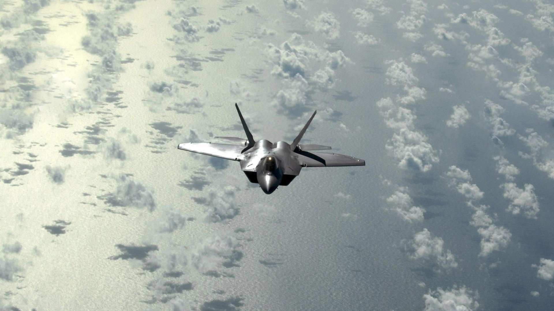 一剑封喉!本泽马终场绝杀导演逆转,佛罗伦萨客场险胜皇家社会