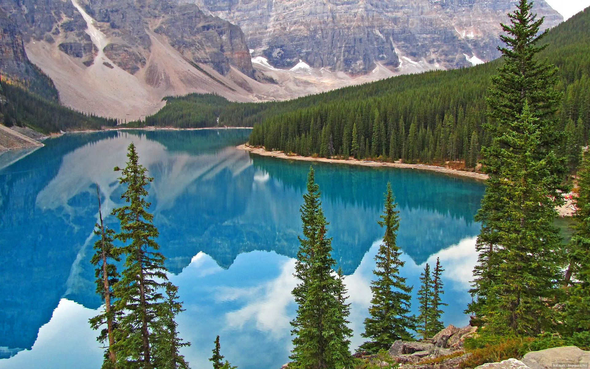 喀麦隆压哨击败挪威,哈弗茨却在NBA季后赛接管比赛?一次足篮跨界的平行宇宙震撼